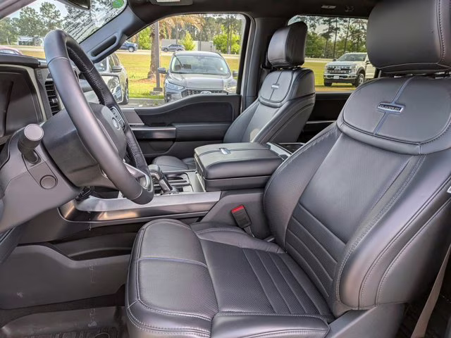 2025 White Metallic Ford F-150 Platinum 4X4 Truck