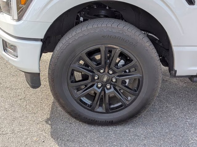 2025 White Metallic Ford F-150 Platinum 4X4 Truck