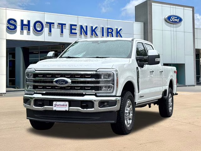 2026 White Ford Super Duty F-250 SRW King Ranch 4X4 Truck