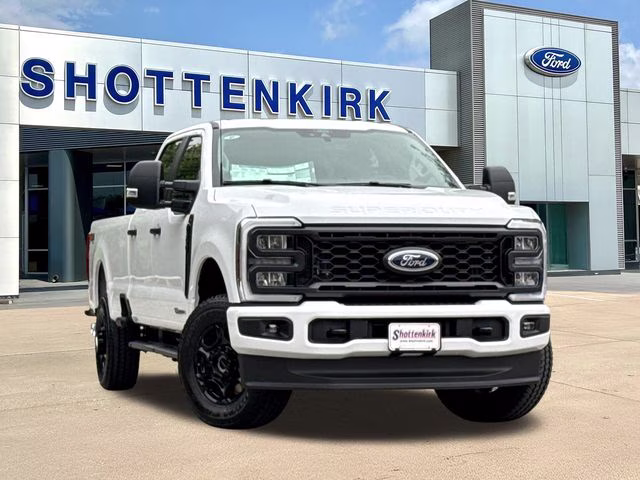 2026 Oxford White Ford Super Duty F-350 SRW XL 4X4 Truck