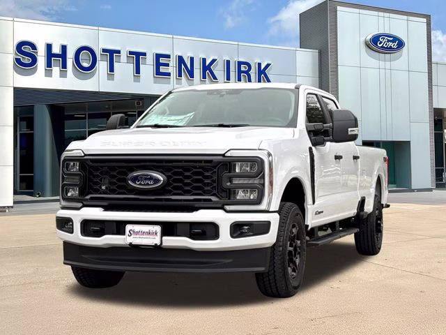 2026 Oxford White Ford Super Duty F-350 SRW XL 4X4 Truck