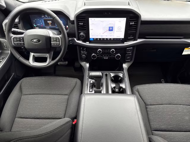 2026 Oxford White Ford F-150 XLT 4X4 Truck