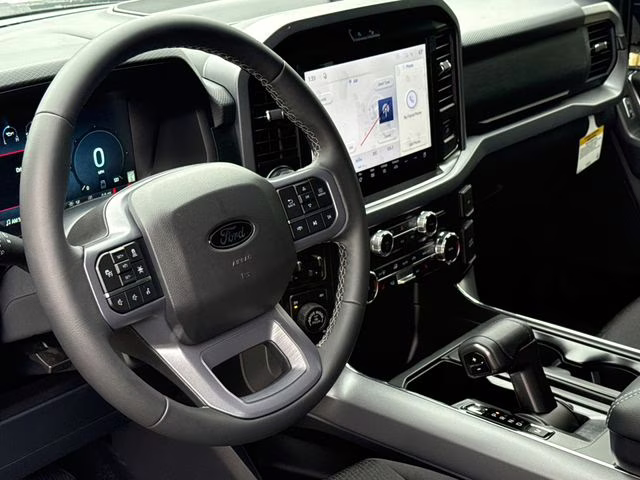 2026 Oxford White Ford F-150 XLT 4X4 Truck