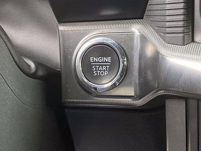 2024 Agate Black Metallic Ford F-150 Lariat 4X4 Truck