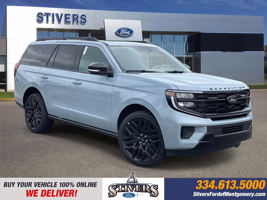 2026 Glacier Gray Metallic Tri-Coat Ford Expedition Platinum 4X4 SUV