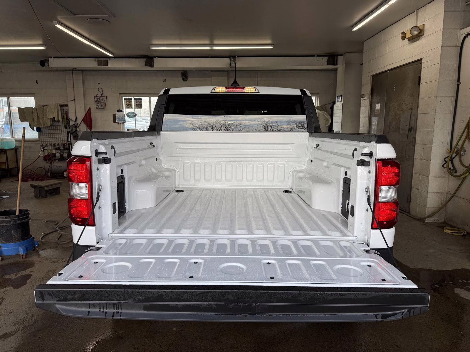2026 Oxford White Ford Maverick XLT AWD Truck