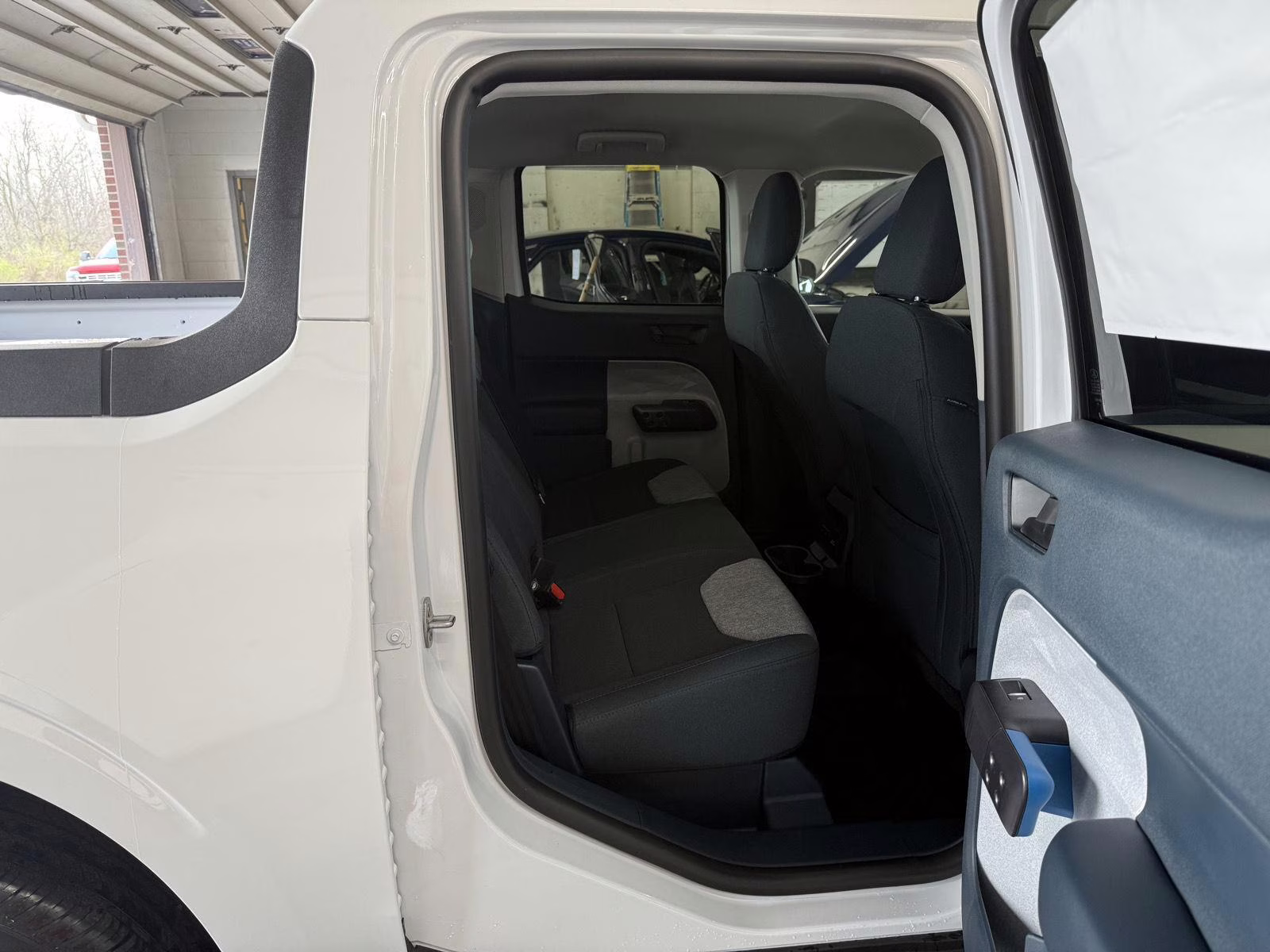 2026 Oxford White Ford Maverick XLT AWD Truck