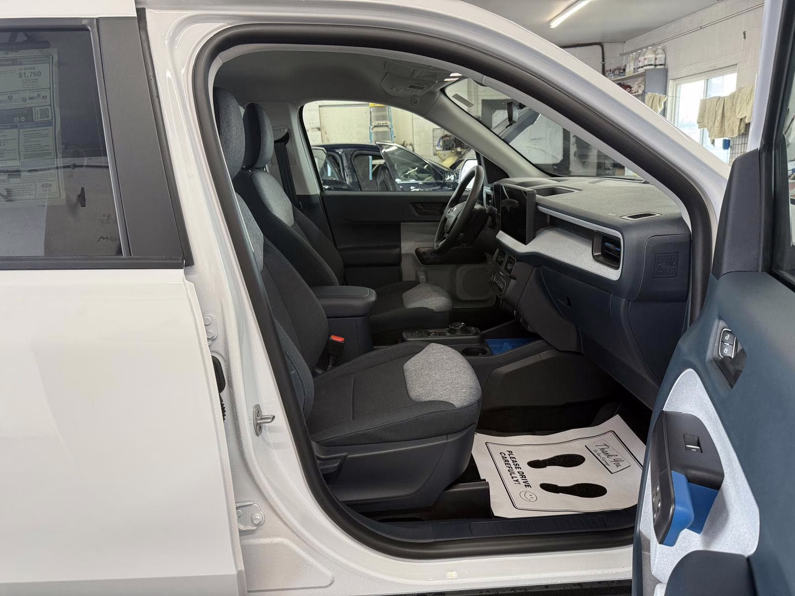 2026 Oxford White Ford Maverick XLT AWD Truck