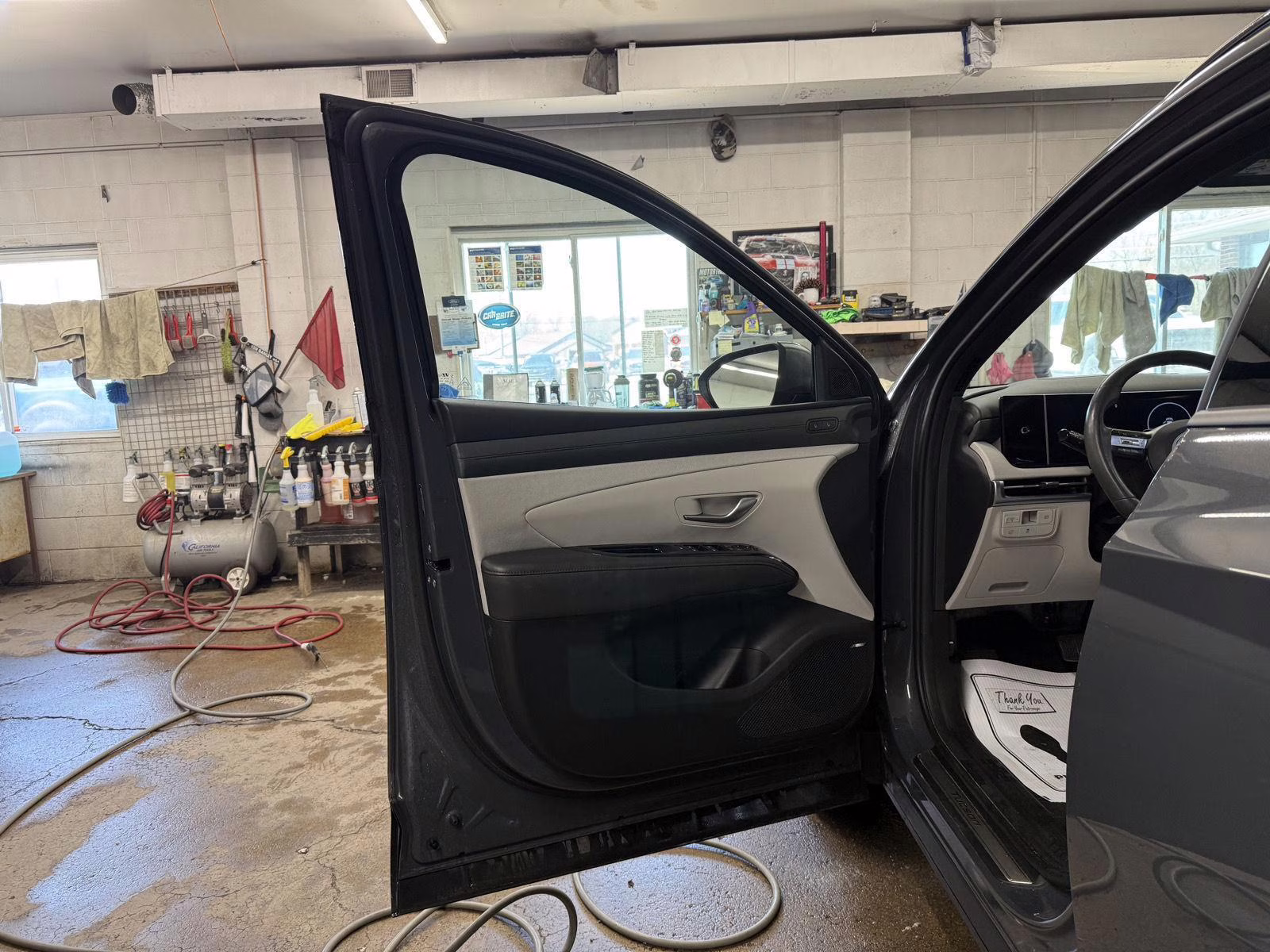 2025 Ecotronic Gray Hyundai Tucson Limited AWD SUV