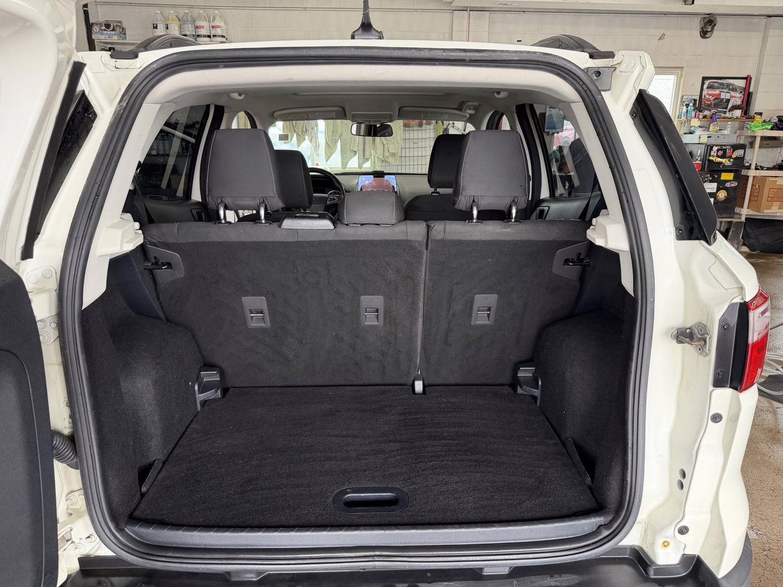 2020 Diamond White Ford EcoSport SE 4X4 SUV