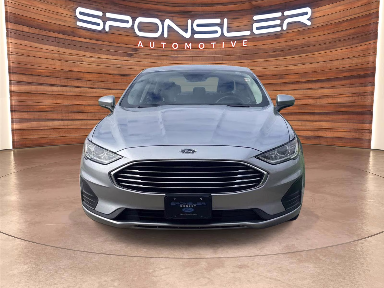 2020 Iconic Silver Ford Fusion Hybrid SE FWD Sedan