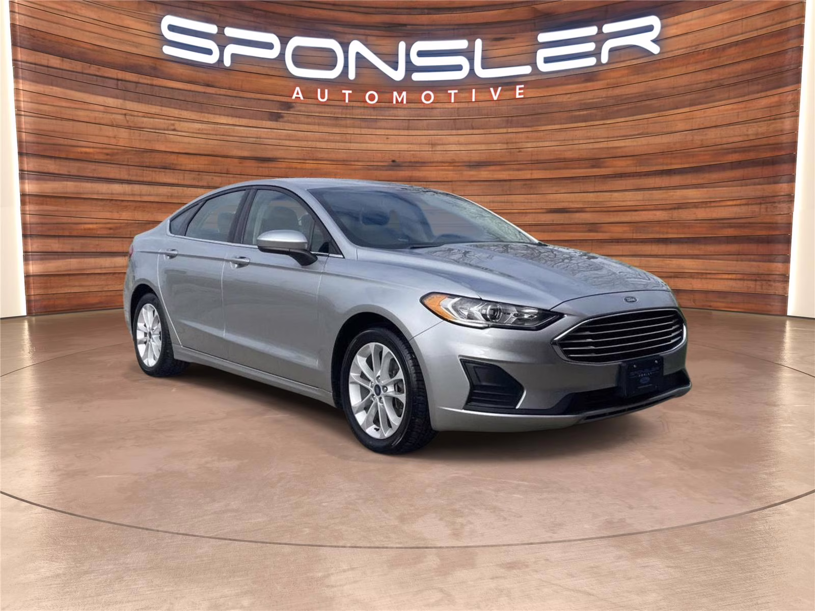 2020 Iconic Silver Ford Fusion Hybrid SE FWD Sedan