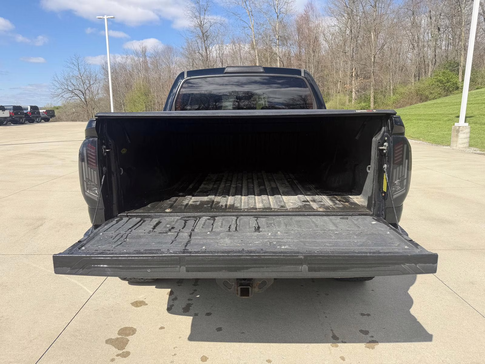 2018 Midnight Black Metallic Toyota Tundra SR5 4X4 Truck