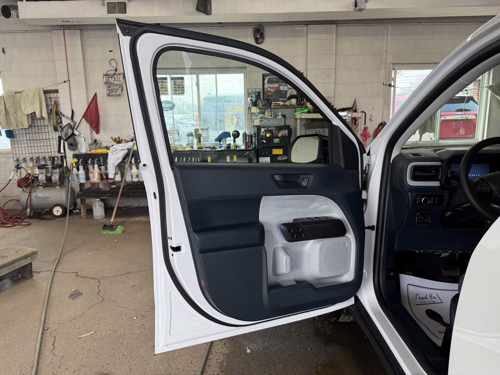 2026 Oxford White Ford Maverick XLT AWD Truck