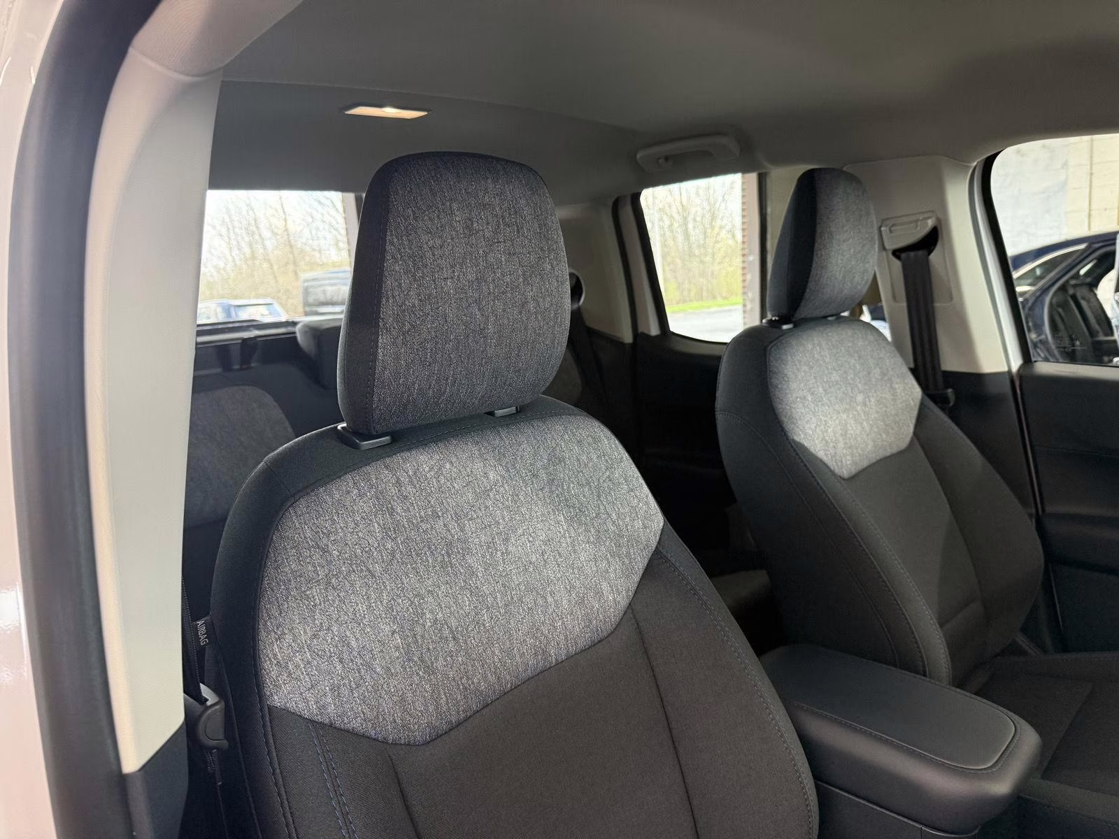 2026 Oxford White Ford Maverick XLT AWD Truck