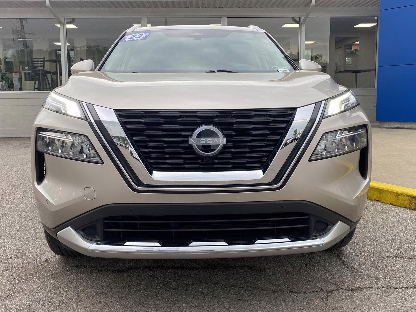 2023 Champagne Silver Metallic Nissan Rogue Platinum AWD SUV