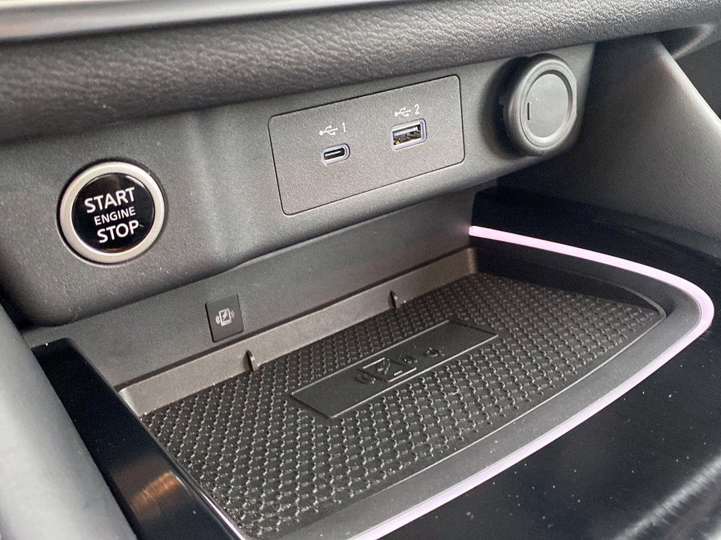 2023 Champagne Silver Metallic Nissan Rogue Platinum AWD SUV