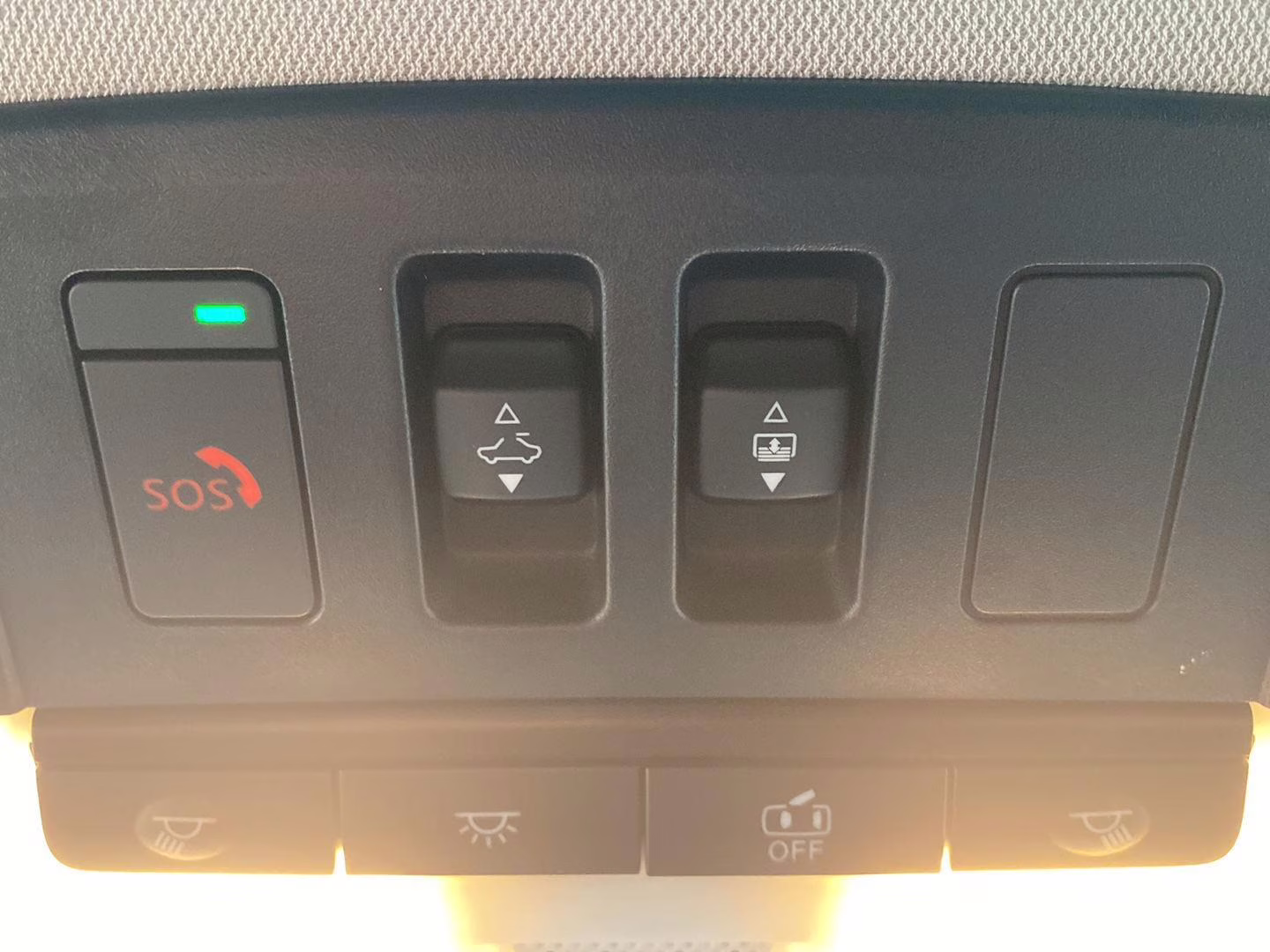 2023 Champagne Silver Metallic Nissan Rogue Platinum AWD SUV