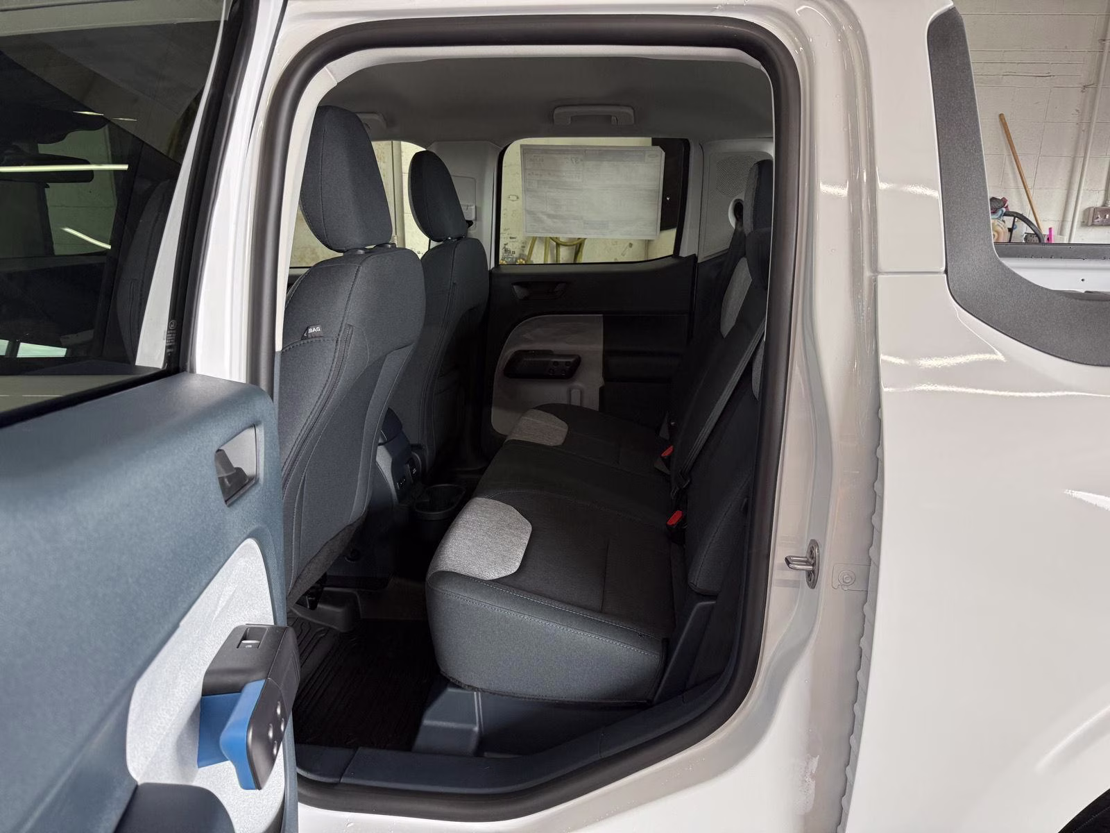 2026 Oxford White Ford Maverick XLT AWD Truck