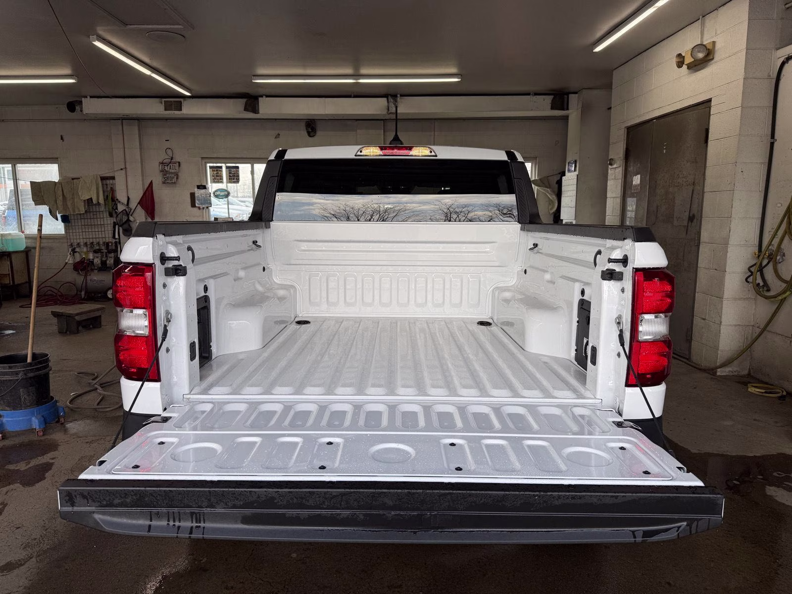 2026 Oxford White Ford Maverick XLT AWD Truck