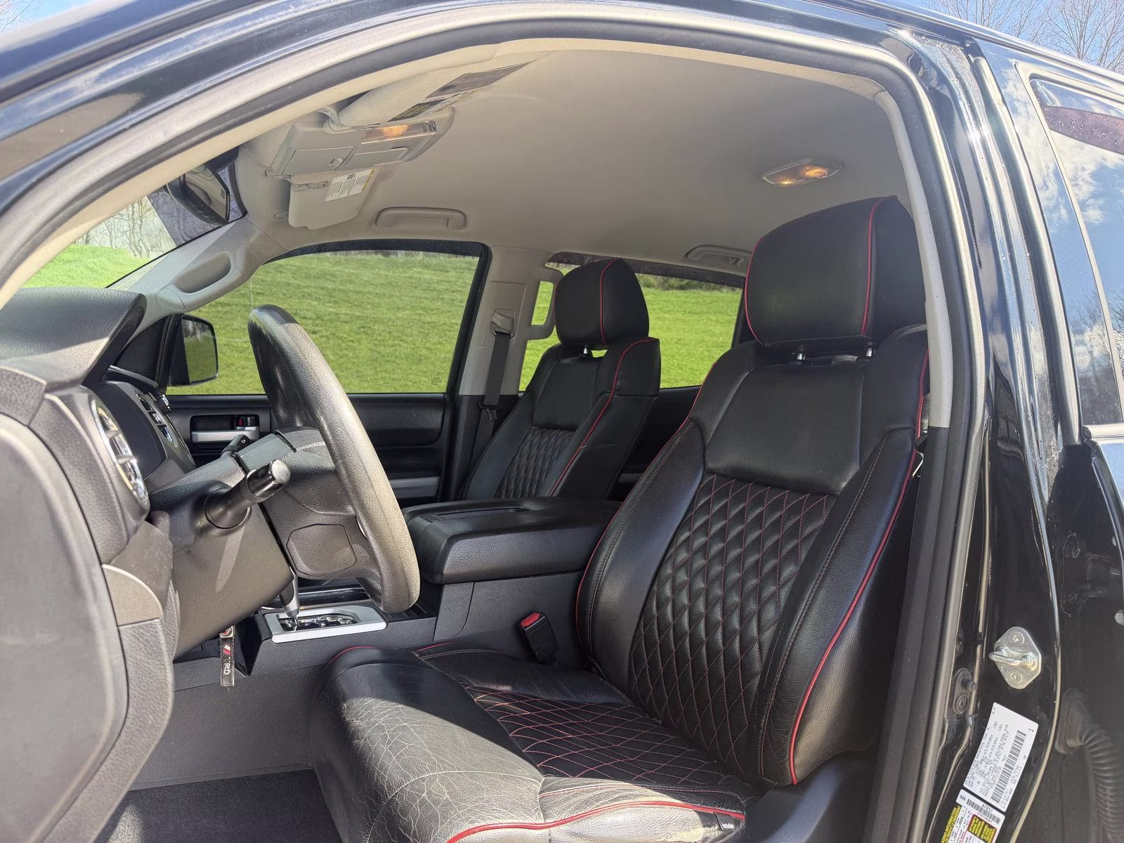2018 Midnight Black Metallic Toyota Tundra SR5 4X4 Truck