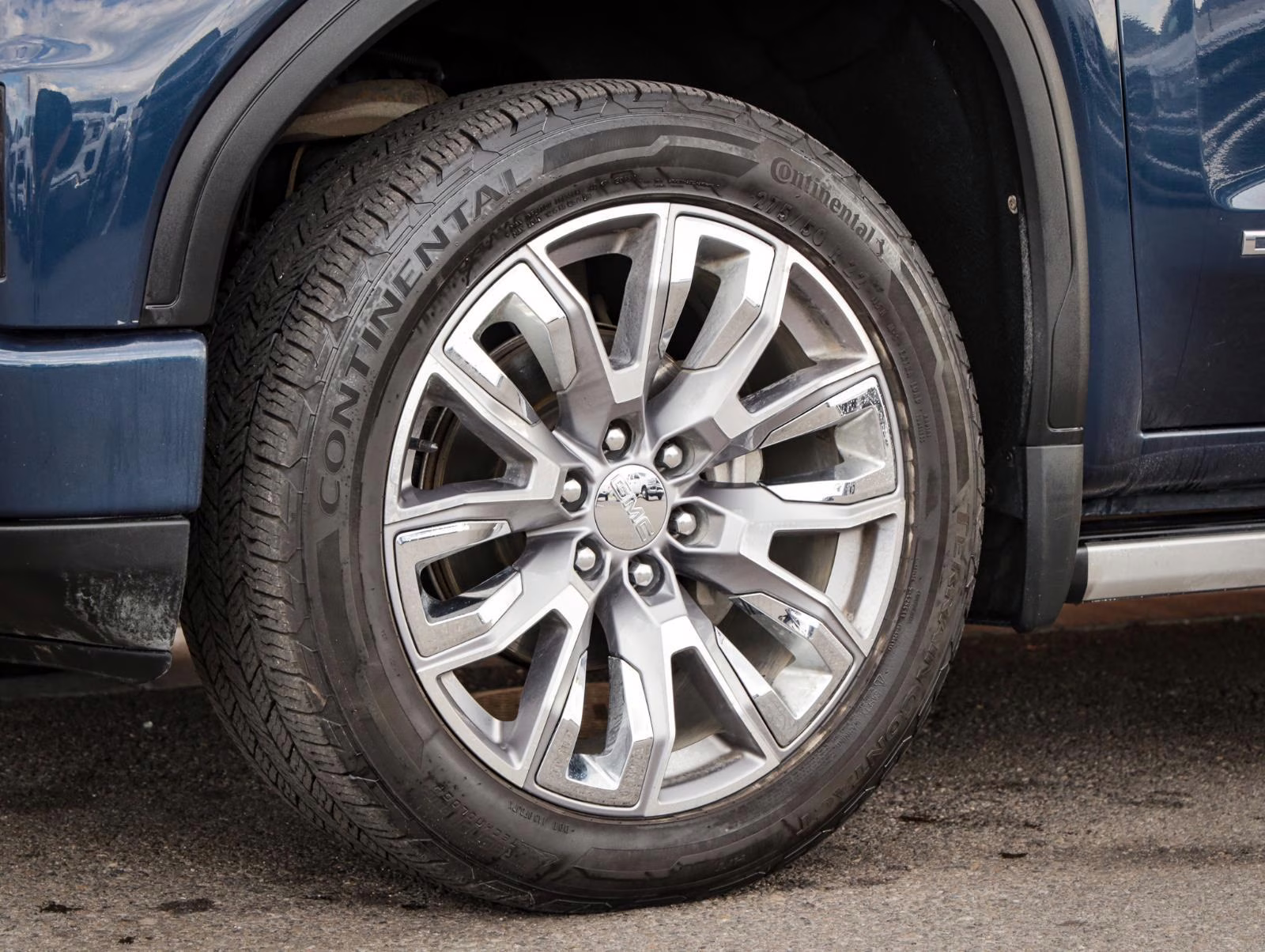 2022 Pacific Blue Metallic GMC Sierra 1500 Denali 4X4 Truck