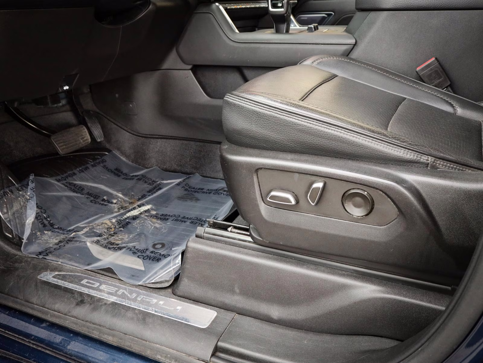 2022 Pacific Blue Metallic GMC Sierra 1500 Denali 4X4 Truck