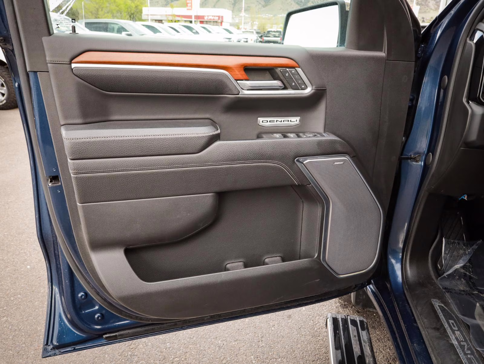2022 Pacific Blue Metallic GMC Sierra 1500 Denali 4X4 Truck