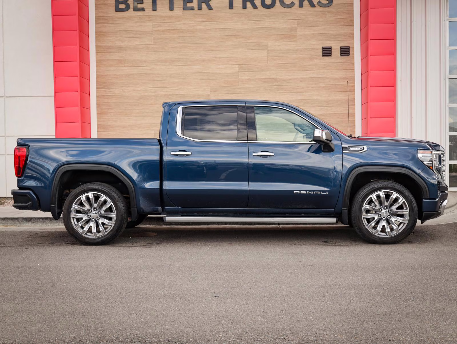 2022 Pacific Blue Metallic GMC Sierra 1500 Denali 4X4 Truck