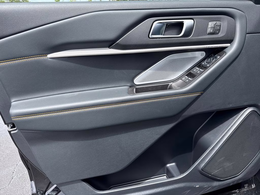 2026 Agate Black Metallic Ford Explorer Tremor 4X4 SUV