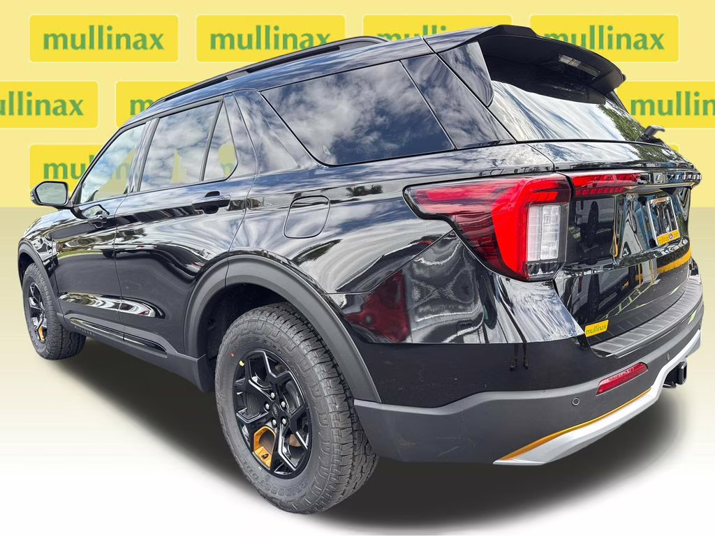 2026 Agate Black Metallic Ford Explorer Tremor 4X4 SUV