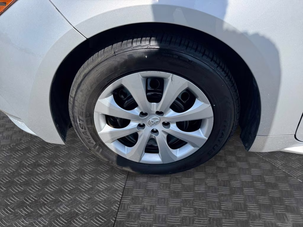2024 Classic Silver Metallic Toyota Corolla LE FWD Sedan