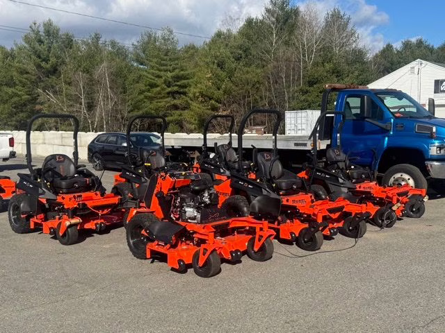 2026 red Gravely ZT XL 42 42" 21.5 hp Kawasaki FR651v
