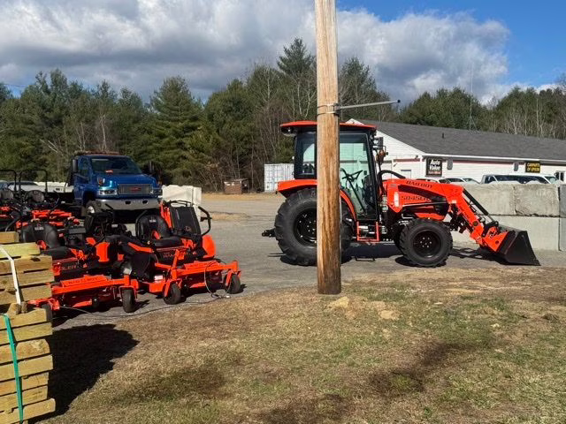 2026 Red Gravely ZT XL 42 42" 21.5 hp FR651V