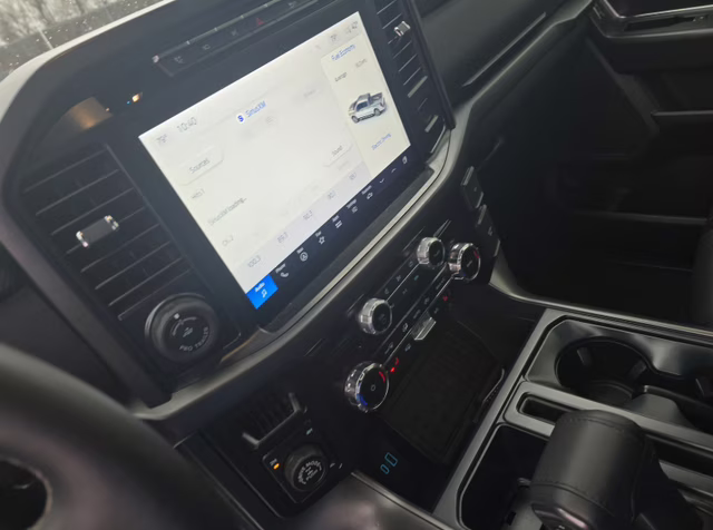 2024 Carbonized Gray Metallic Ford F-150 XLT 4X4 Truck