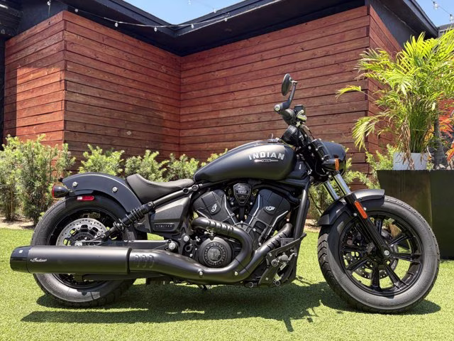 2026 Indian SCOUT BOBBER LT W/ TECH, BLACK SMOKE, 49ST Limited + Tech
