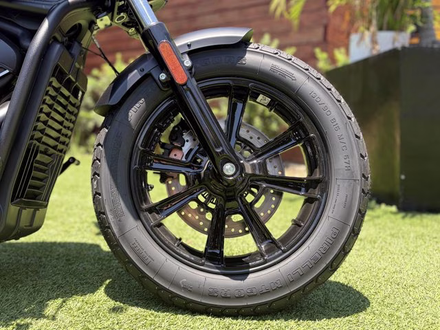 2026 Indian SCOUT BOBBER LT W/ TECH, BLACK SMOKE, 49ST Limited + Tech