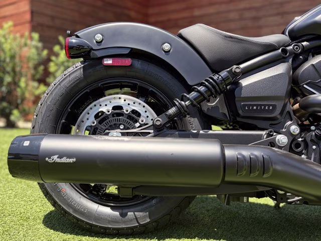2026 Indian SCOUT BOBBER LT W/ TECH, BLACK SMOKE, 49ST Limited + Tech