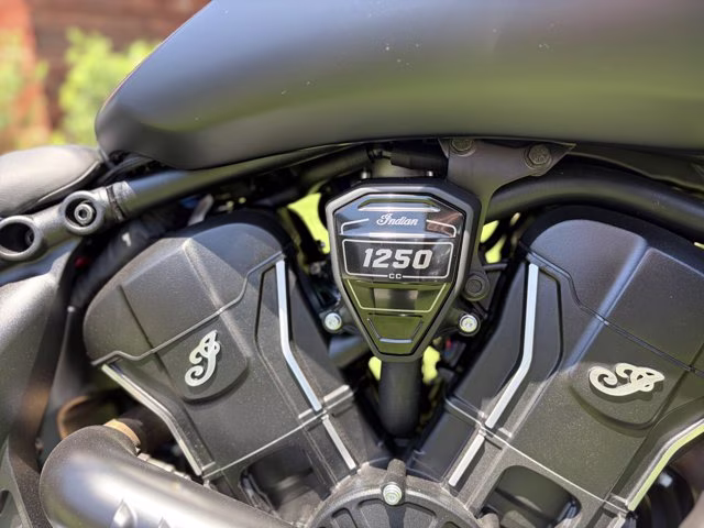 2026 Indian SCOUT BOBBER LT W/ TECH, BLACK SMOKE, 49ST Limited + Tech