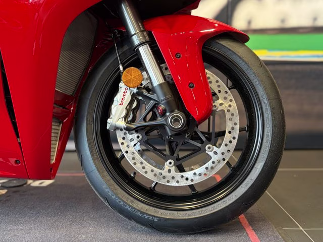 2026 RED Ducati PANIGALE V4