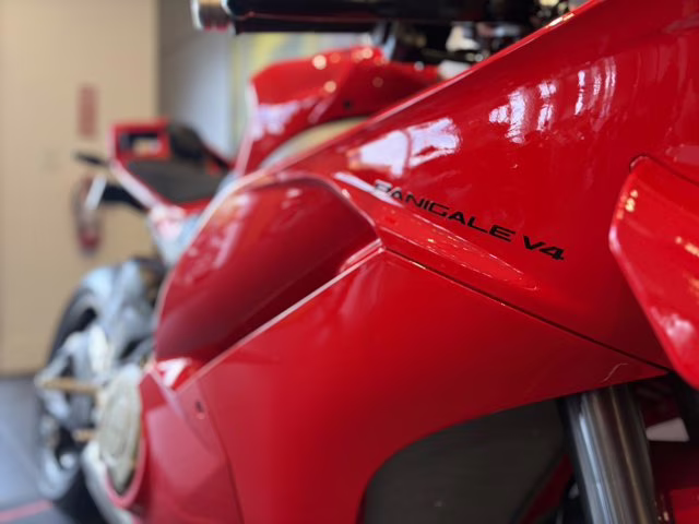 2026 RED Ducati PANIGALE V4