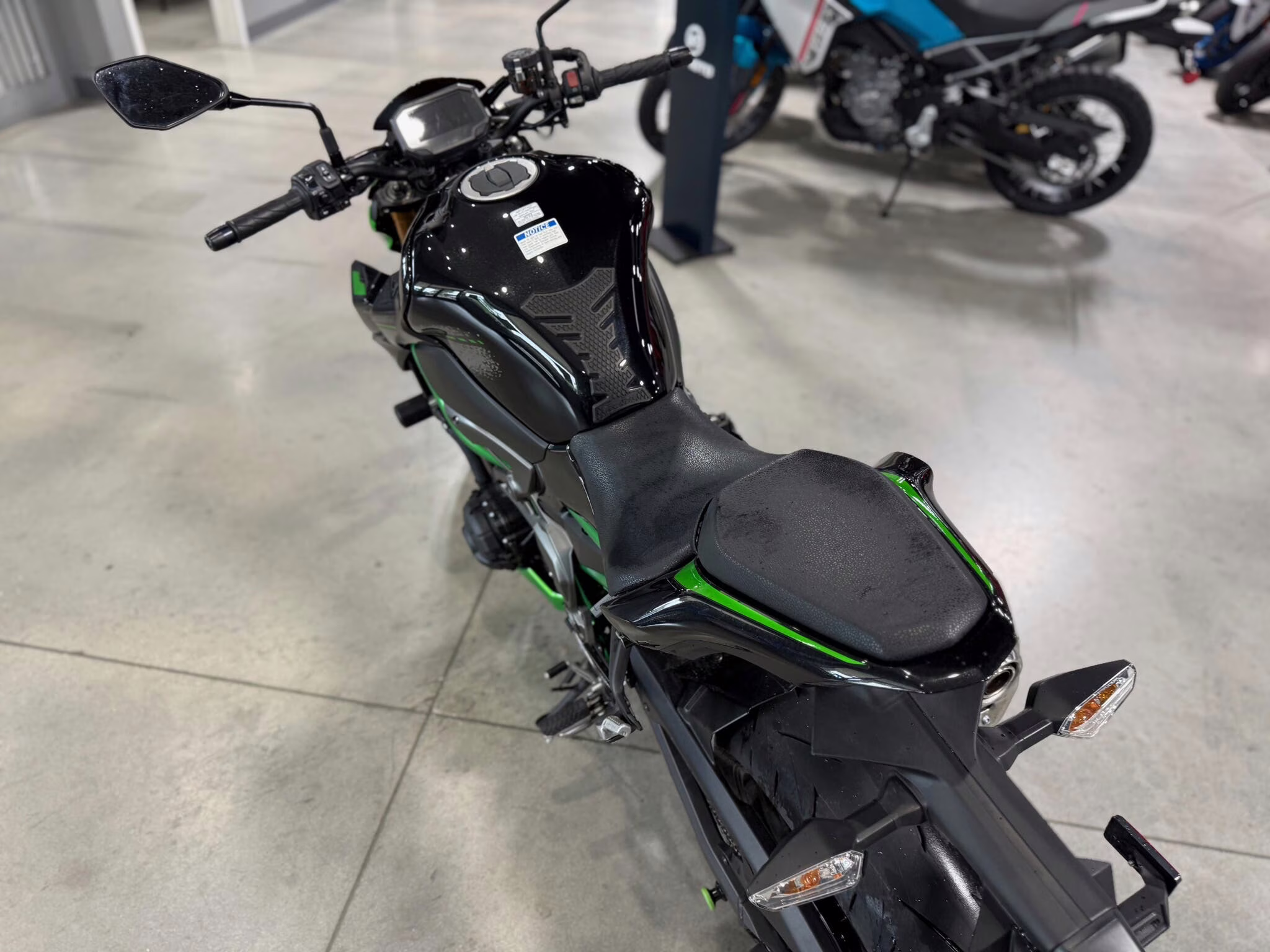 2024 Kawasaki Z900 SE Motorcycle