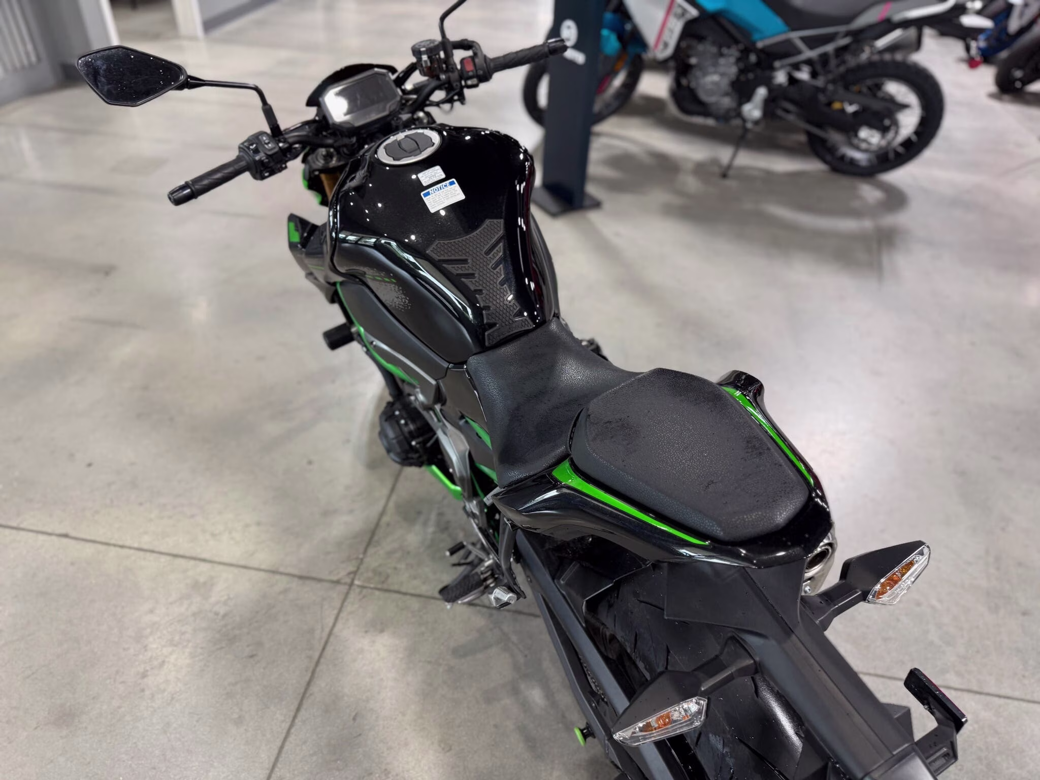 2024 Kawasaki Z900 SE Motorcycle