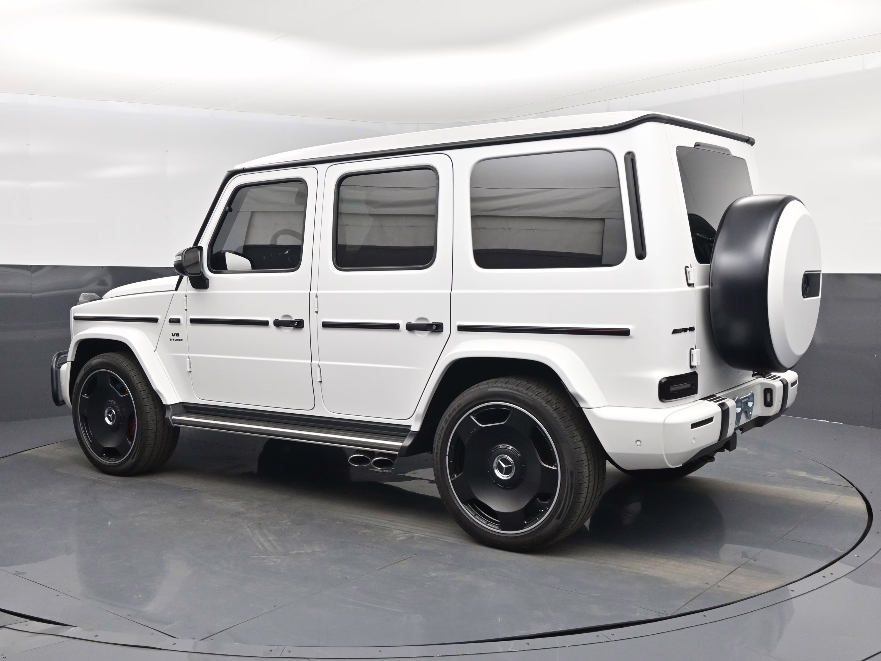 2022 G MANUFAKTUR Moonlight White magno Mercedes-Benz G-Class G 63 AMG AWD SUV