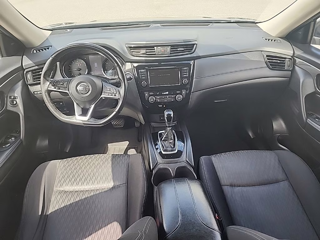 2018 Magnetic Black Nissan Rogue SV AWD SUV