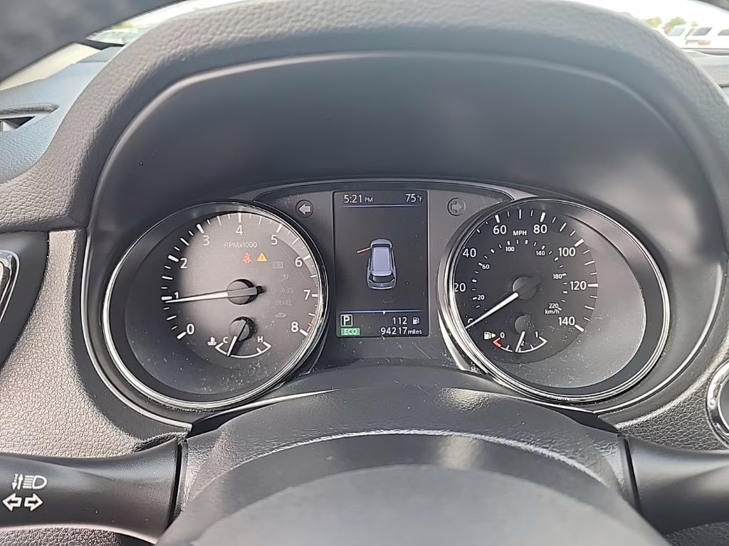 2018 Magnetic Black Nissan Rogue SV AWD SUV