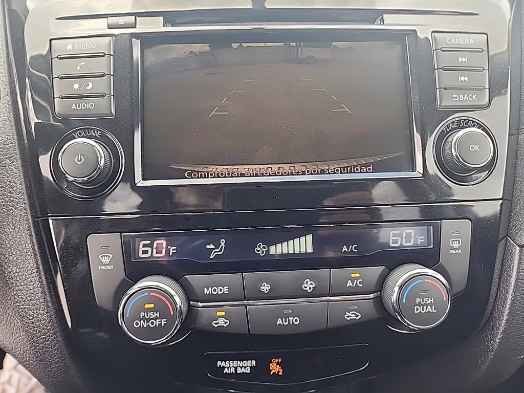2018 Magnetic Black Nissan Rogue SV AWD SUV