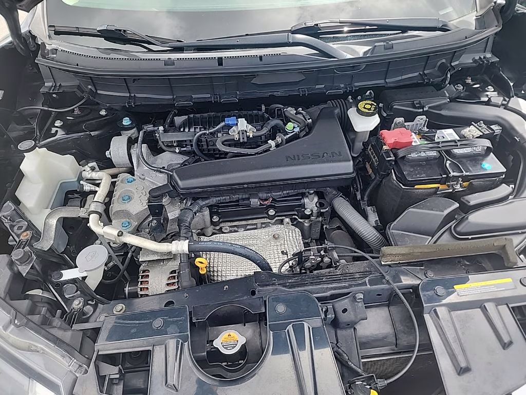 2018 Magnetic Black Nissan Rogue SV AWD SUV