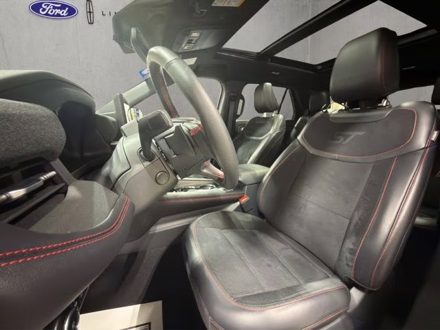 2025 Agate Black Metallic Ford Explorer ST 4X4 SUV