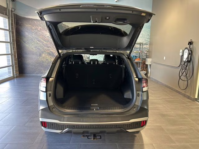 2023 Shadow Matte Gray Kia Sportage Plug-In Hybrid X-Line Prestige AWD SUV